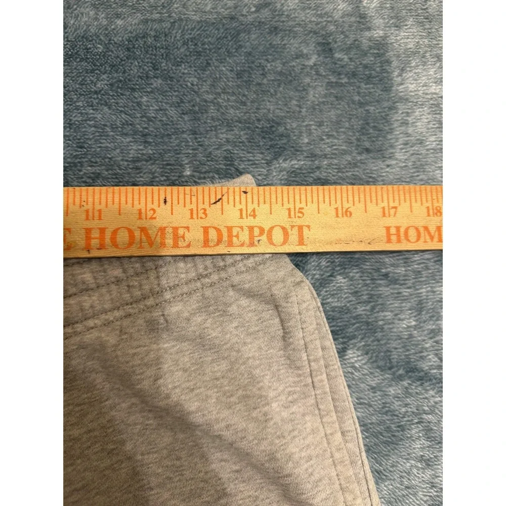 Nike Mens Jogger Sweatpants Size M Gray Fleece Cuffed Pockets